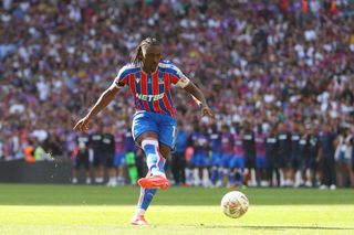 Vedeta de la Crystal Palace a informat clubul unde vrea să joace: acord iminent