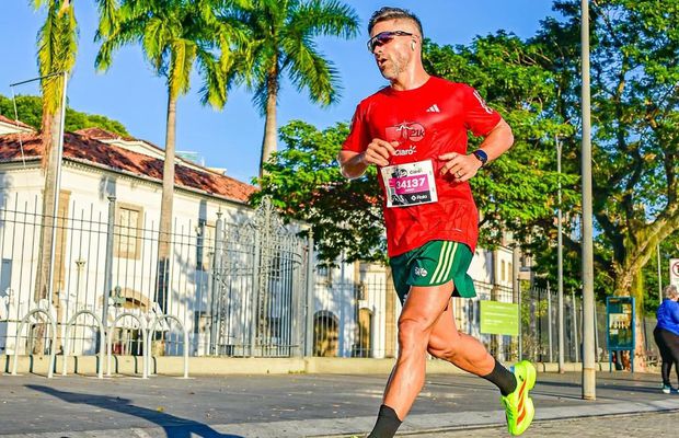 Fostul fotbalist de la Atletico Madrid și Juventus s-a apucat de triatlon, la 40 de ani: „Provocarea este să te pui într-o postură de discipol”