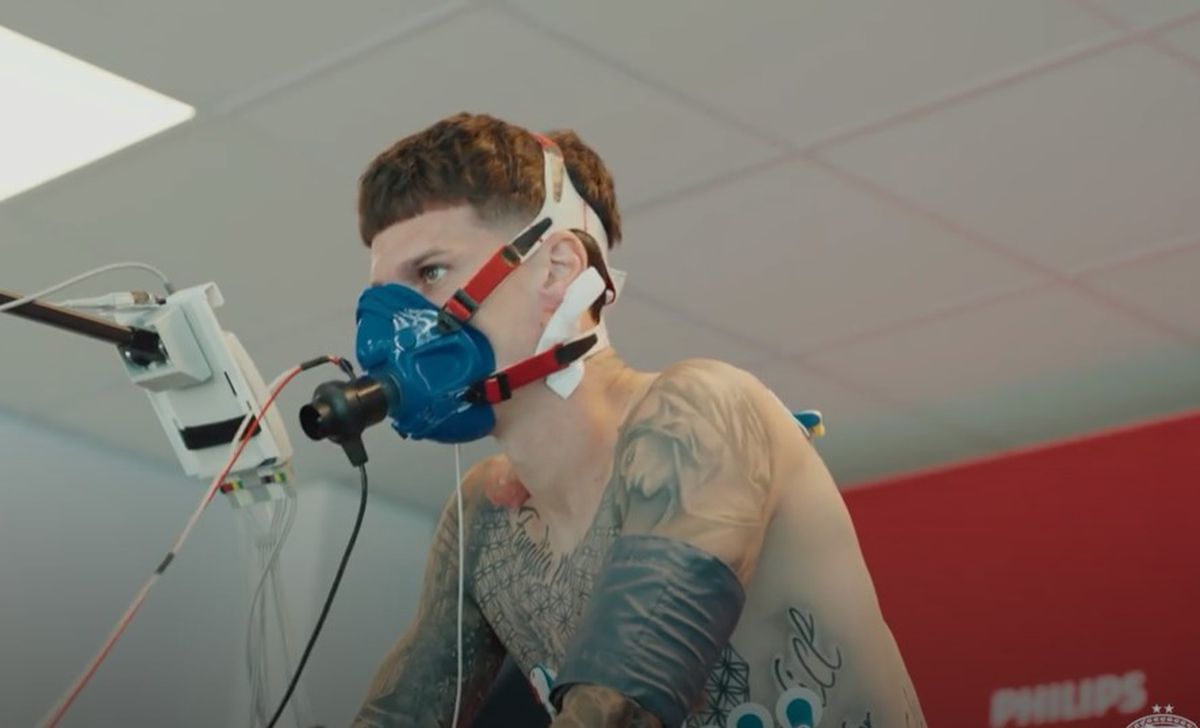 Dennis Man, prezentat oficial de PSV » Al treilea român care va juca pentru campioana Olandei: ce număr va purta pe tricou