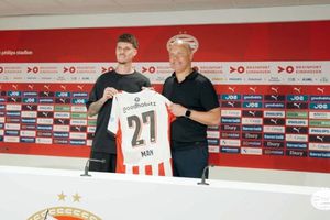 Dennis Man, al treilea român la PSV Eindhoven