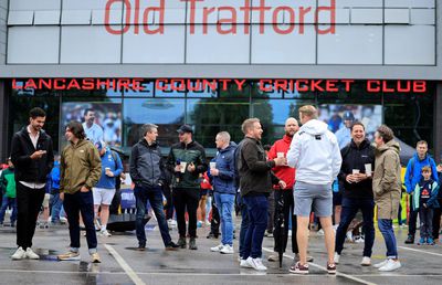 Scandalul berii la Manchester United » De la ce a plecat totul