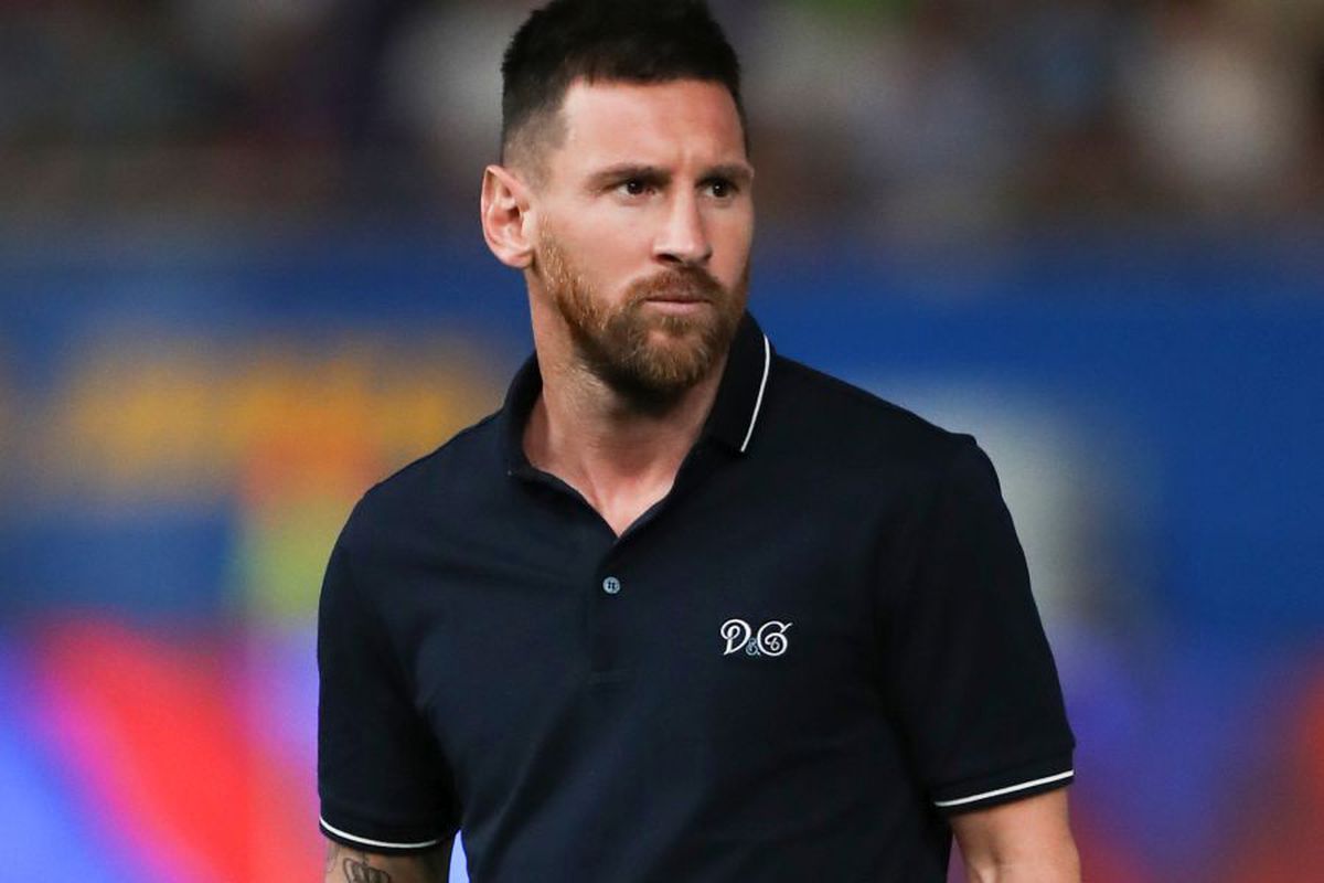 FOTO+VIDEO Lionel Messi stă de o lună pe tușă și acum a spus adevărul despre accidentarea suferită: „Mi se tot fac teste”