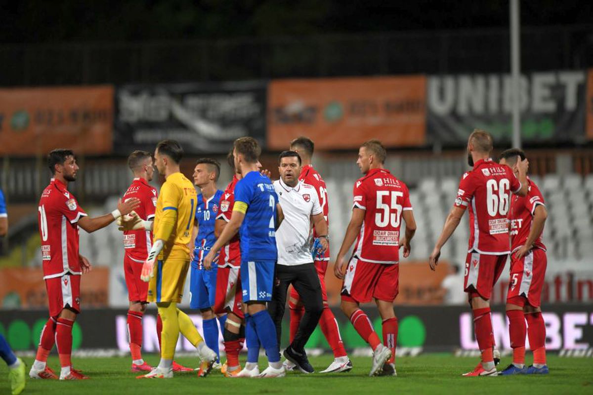 DINAMO - BOTOȘANI 1-1. EXCLUSIV Ironii pentru unul dintre transferurile lui Contra: „Greșeală de copii și juniori! Dacă mai era el, mâine mânca la popotă”