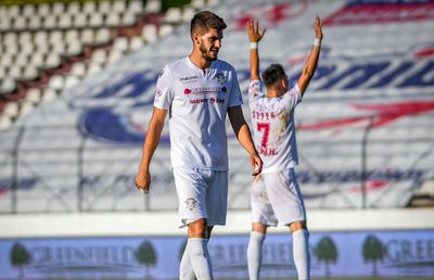 CSM SLATINA - RAPID 0-3. Giuleștenii merg ceas sub comanda lui Iencsi: victorie la scor de neprezentare pe malul Oltului