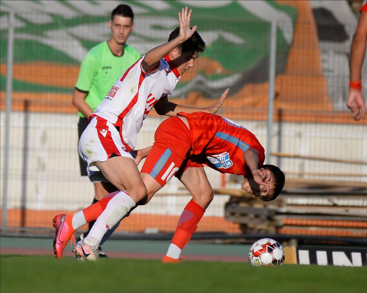 LIGA 3. FOTO Dinamo 2, victorie spectaculoasă în derby-ul cu FCSB 2! „Câinii” au revenit de la 0-2