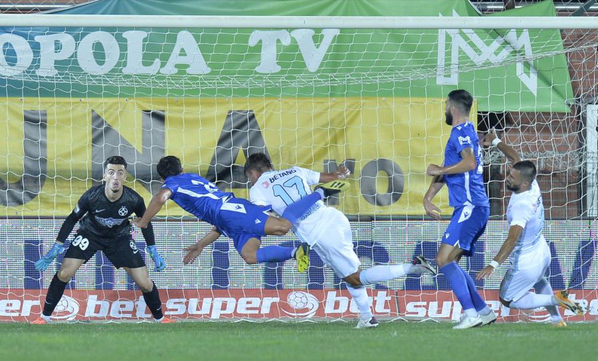 EXCLUSIV GSP LIVE. FCSB, scoasă din lupta la titlu: „Depinde cine face echipa și schimbările”