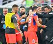 Un jucător dinamovist, semne obscene către fanii FCSB » Ce s-a întâmplat după Derby de România: „Am greșit și simt rușine văzând imaginile”