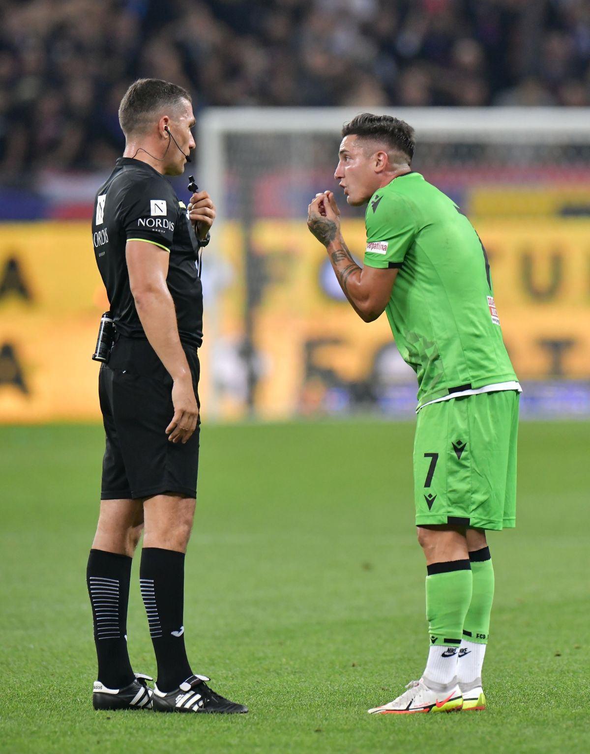 Derby-ul FCSB - Dinamo, pe locul 2 în topul audiențelor de duminică » Bătut chiar de Cristi Pulhac