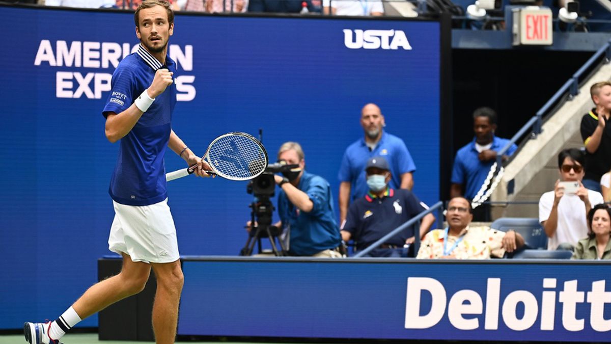 Daniil Medvedev, primul „NextGen” campion de Grand Slam » L-a învins pe Novak Djokovic în finala de la US Open și i-a blocat calea spre istorie