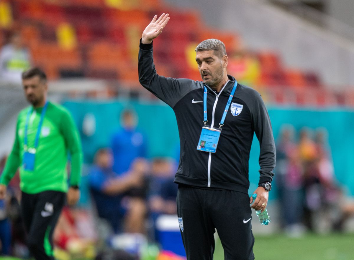 L-au „sabotat” jucătorii de la FCSB pe Dică? Opinia fostului stelist: „Debandadă, amatorism total!”