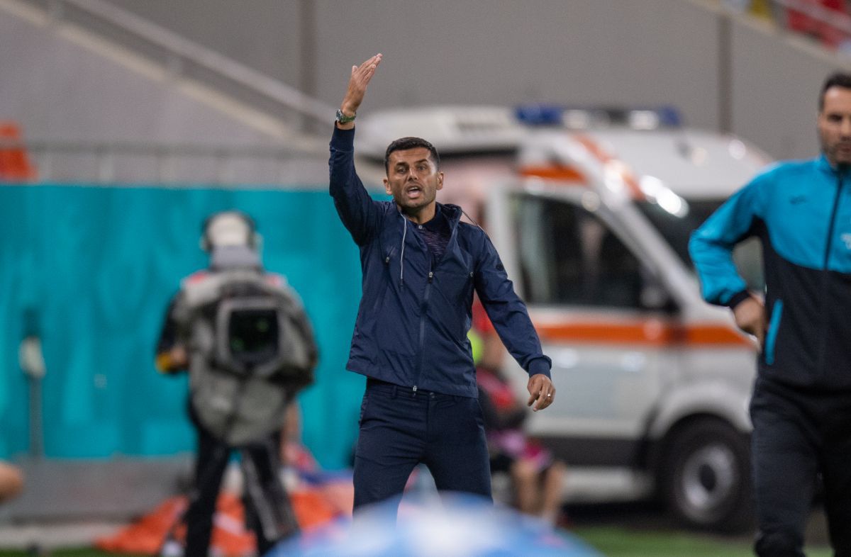 L-au „sabotat” jucătorii de la FCSB pe Dică? Opinia fostului stelist: „Debandadă, amatorism total!”