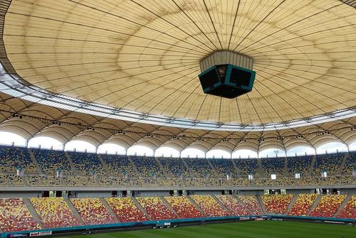 Acoperișul retractabil de 20 de milioane de euro al Arenei Naționale e folosit pentru prima dată după aproape doi ani, la partida FCSB - FC Voluntari. Nu sunt anunțate precipitații la ora jocului.