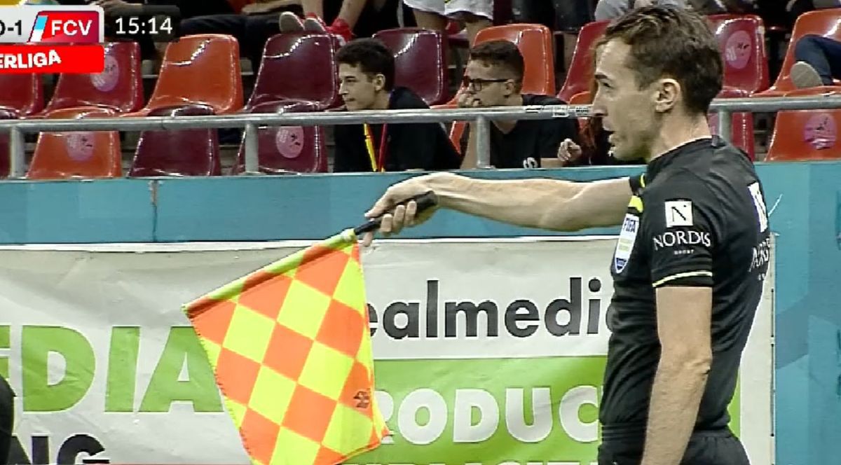 Dawa, salvat de VAR! O nouă gafă hilară a fundașului protejat de Gigi Becali