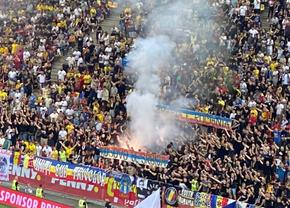 Ne paște suspendarea! Banner-ul care a „aruncat în aer” România - Kosovo! Oaspeții au decis să iasă de pe teren