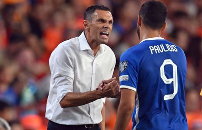 Gafă incredibilă în preliminariile Euro 2024! Au renunțat la 4 titulari convinși că sunt suspendați. Dar nu erau! » „Ridicolul șef al unei federații de comedie. Demisia!”