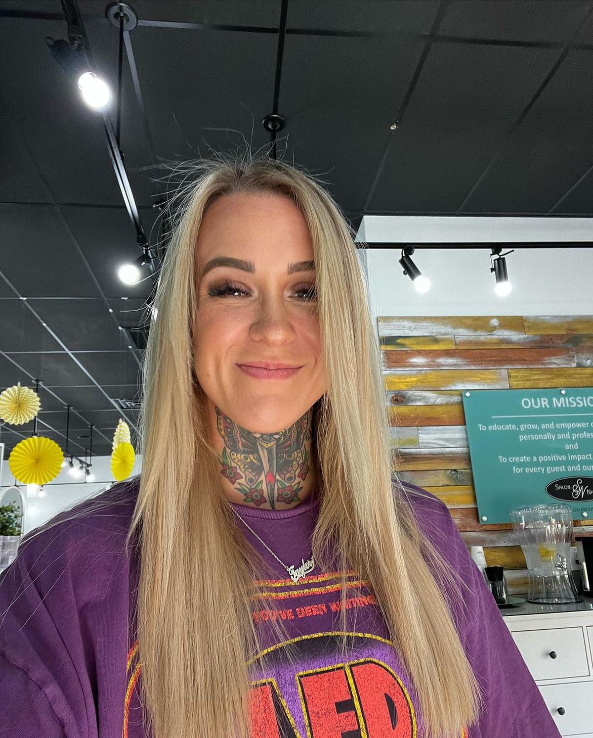 Cea mai controversată jucătoare de box! Are corpul acoperit de tatuaje și pozează des în lenjerie intimă