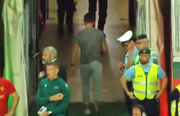 Faza serii în preliminarii » Selecționerul n-a mai suportat umilința și a plecat la vestiare înainte de final