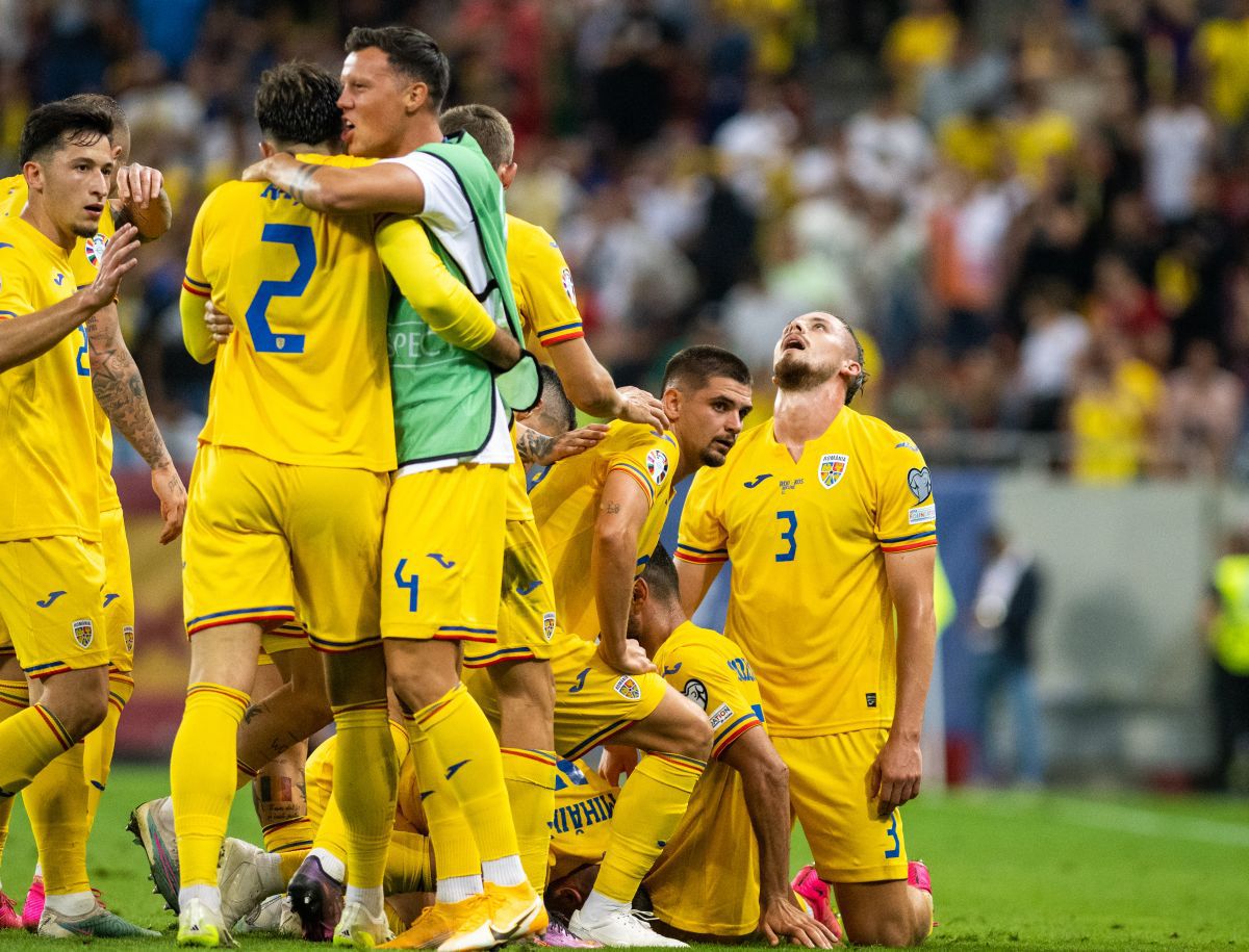 Toleranță zero pentru ultrași! Cum a reacționat un stadion întreg în momentele în care partida era întreruptă