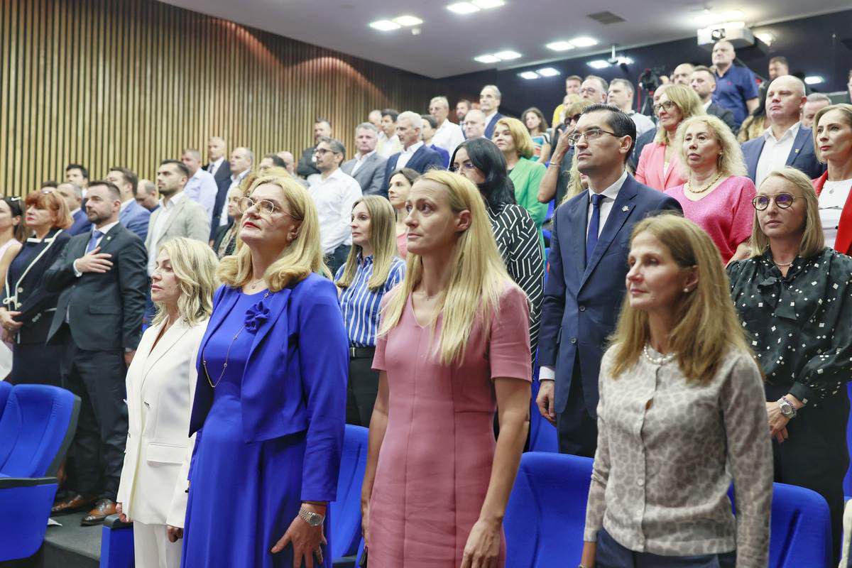 Burleanu, cele mai puține voturi în cursa pentru postul de vicepreședinte al COSR » Va ocupa oricum poziția! Mihai Covaliu rămâne președinte