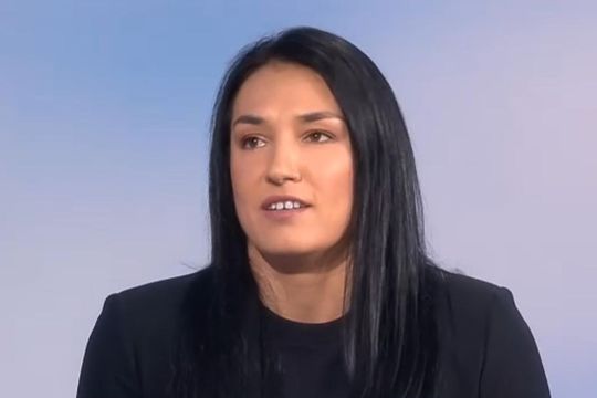Cristina Neagu (36 de ani), handbalista celor de la CSM București și cea mai mare din istoria României, a anunțat că se va retrage la sfârșitul acestui sezon.