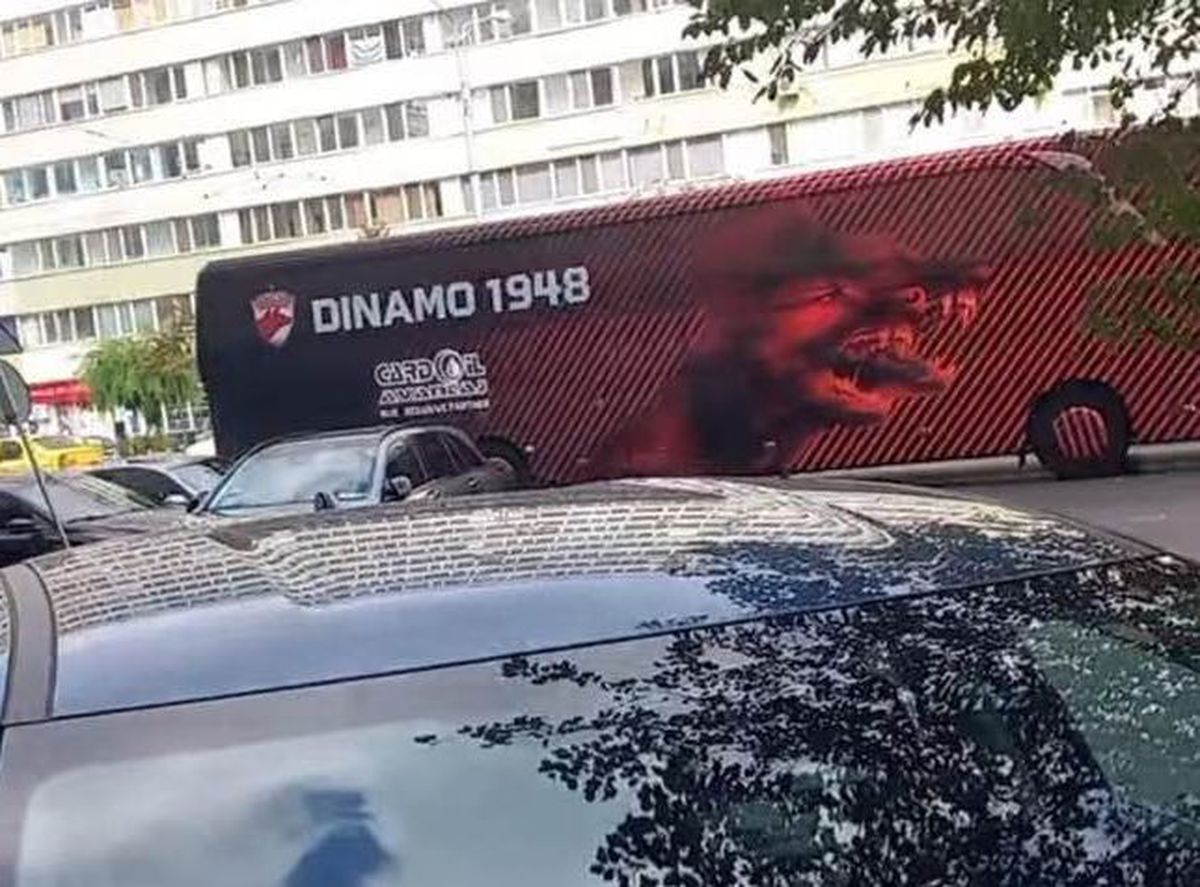 Noul autocar al lui Dinamo are numărul de înmatriculare al vechiului de la fcsb