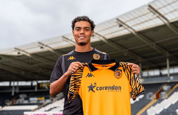 Oficial! Fiul lui Ronaldinho a semnat în Anglia