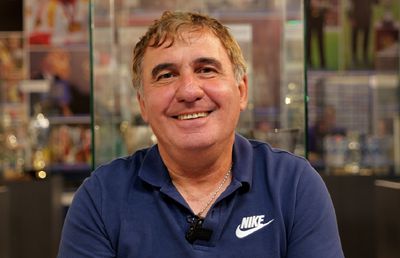 Propus la echipa națională, Gică Hagi a acceptat o altă provocare: „Mă duc cu drag! O să dau tot ce am mai bun”