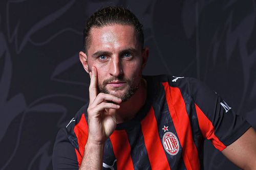 Adrien Rabiot, pregătit să debuteze pentru AC Milan. Foto: Instagram