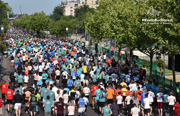 Vedete alături de 20.000 de oameni » Campionii mereu alături de Maratonul Internațional din București