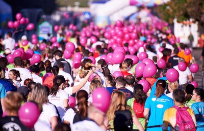 FOTO Veselie în alergare pe străzile Bucureștiului » Maratonul București a început azi cu întrecerile pe distanțe mici! Cele mai tari imagini de la eveniment