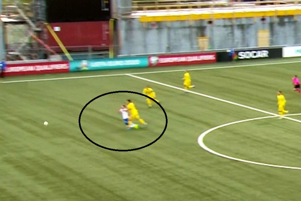 FEROE - ROMÂNIA // Adrian Porumboiu, verdict la GSP Live în cea mai controversată fază a primei reprize + pe cine a remarcat