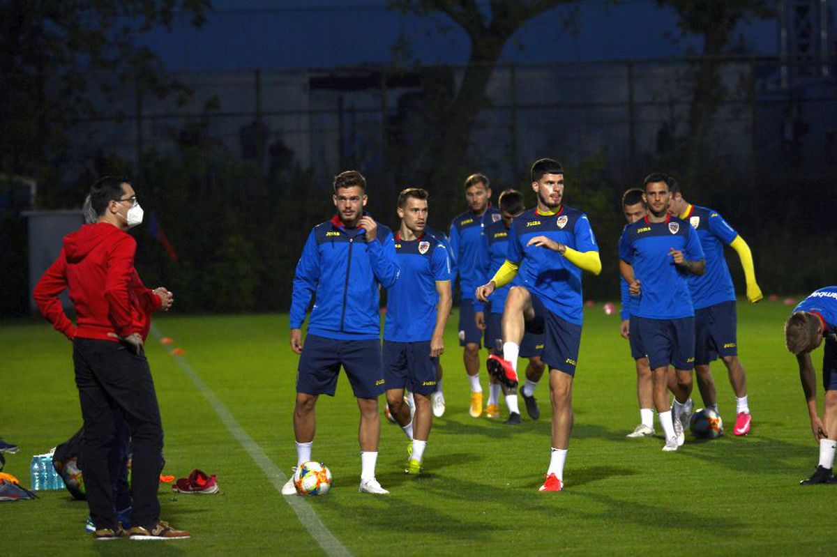 ROMÂNIA U21 - MALTA U21. Asta mai lipsea! Răzvan Burleanu, „secundul” lui Stoichiță!  Ce s-a întâmplat la ultimul antrenament + Man și Moruțan, în premieră în Ghencea