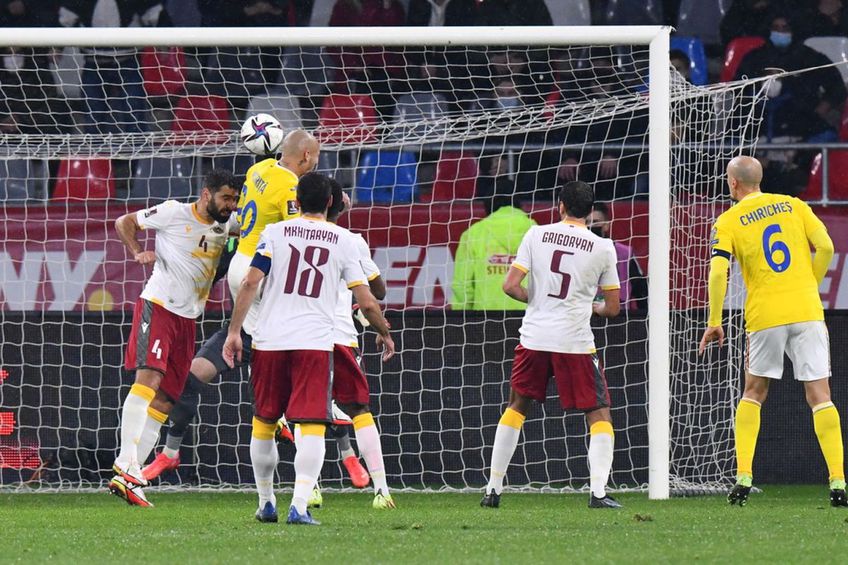România a deschis scorul în minutul 26 al partidei cu Armenia, prin Alexandru Mitriță (26 de ani), la finalul unei scheme excelent puse în practică.