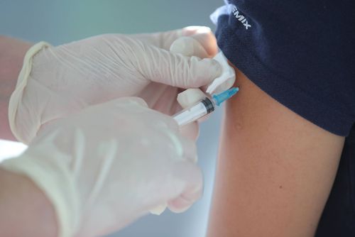 Vaccinații nu vor mai fi scutiți de teste dacă propunerea FCSB e votată de majoritatea cluburilor // FOTO: Imago Images