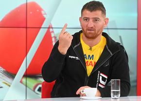 Cătălin Moroșanu la momentul adevărului. „Ai lovit vreo femeie?”, „Ai divorțat de soția ta?”. Miercuri, de la ora 20:00, la „Prietenii lui Ovidiu”