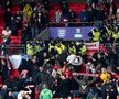 Din nou scandal la Anglia - Ungaria! » Bătaie pe Wembley: maghiarii i-au forțat pe polițiști să se retragă în stadion, după îngenuncherea contra rasismului