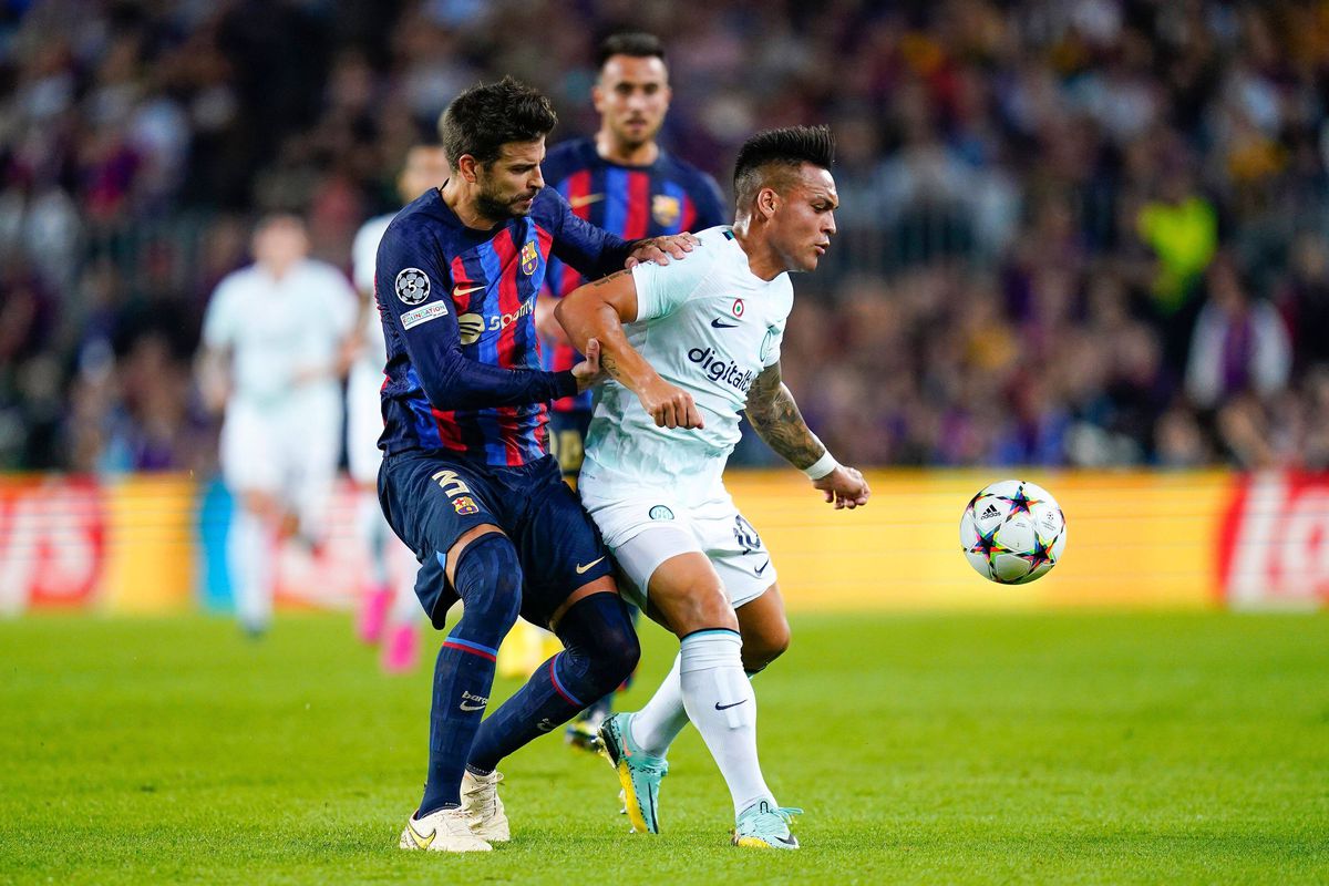 Internetul râde de Pique după gafa din Barcelona - Inter » Cele mai tari glume la adresa fundașului