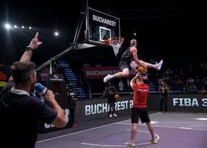 Atmosferă demnă de finalele NBA » Bucureștiul a fost gazda Campionatelor Mondiale de Baschet 3x3 pentru tineret