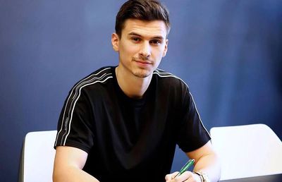 Răspuns pe măsură din partea familiei Rotariu » „Dorin nici nu a luat în calcul un transfer la Dinamo. Știți de ce?”