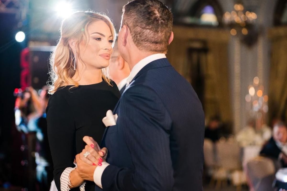 „Boșii” Diviziei A s-au reunit la nunta fiului Gabrielei Firea » Borcea, Nețoiu, Copos și Negoiță, apariții rare alături de partenere