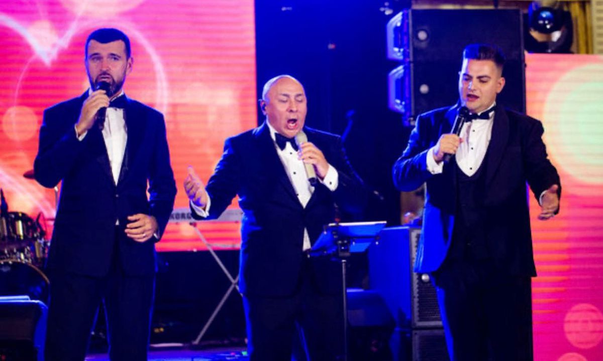 „Boșii” Diviziei A s-au reunit la nunta fiului Gabrielei Firea » Borcea, Nețoiu, Copos și Negoiță, apariții rare alături de partenere