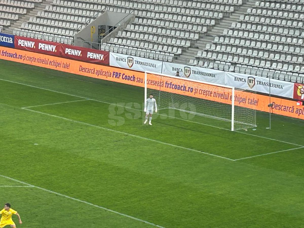 „Vă invit să vedeți gazonul la România - Anglia” » A venit momentul adevărului: cum arată astăzi terenul de pe „Arc”