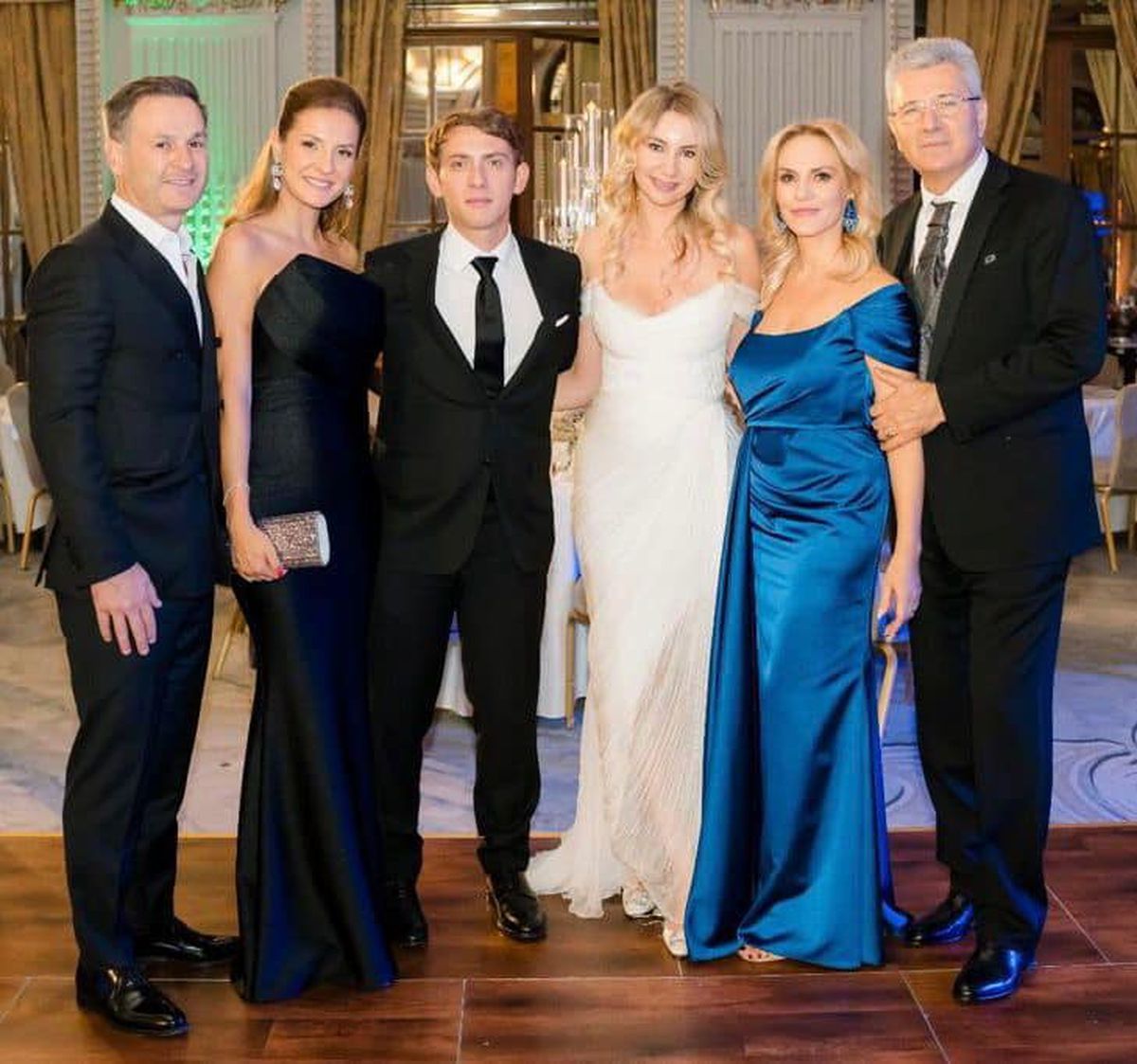 „Boșii” Diviziei A s-au reunit la nunta fiului Gabrielei Firea » Borcea, Nețoiu, Copos și Negoiță, apariții rare alături de partenere