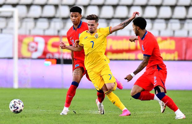 Copiii, responsabili cu galeria + Atanas Trică, „inimă” spre Tribuna 1 » 8 observații de la România - Anglia în Elite League