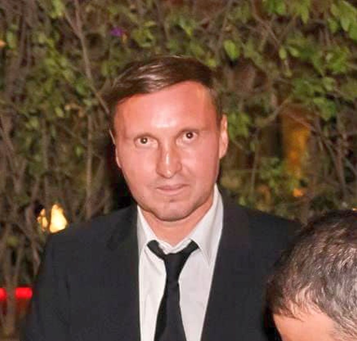 „Boșii” Diviziei A s-au reunit la nunta fiului Gabrielei Firea » Borcea, Nețoiu, Copos și Negoiță, apariții rare alături de partenere