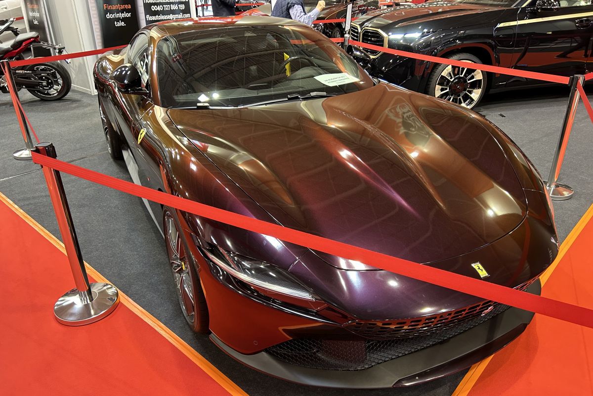 Electric sau ARO? Ce mașini i-au impresionat pe bucureșteni la Salonul Auto