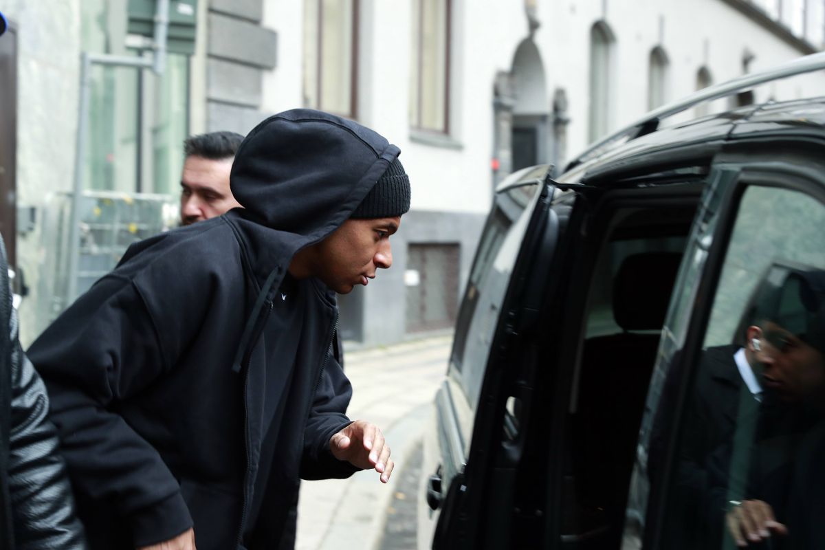 Avocatul lui Kylian Mbappe contraatacă: „Vom depune plângere pentru calomnie. Kylian nu a fost nicio clipă singur la Stockholm! Cum și când ar fi făcut violul?”