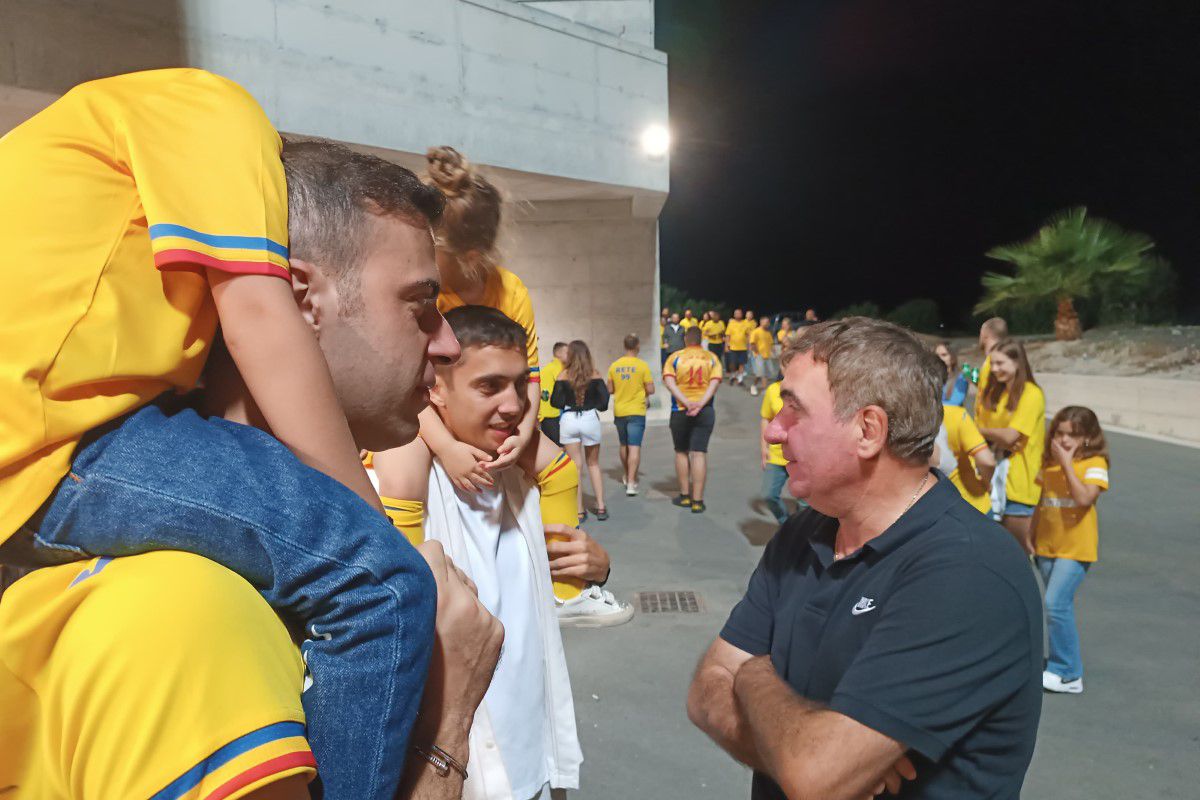 Surpriză! În ce loc din stadion s-a dus Gică Hagi la Cipru - România