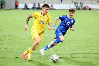 Dennis Man, după ce a marcat în poarta Ciprului: „Mircea Lucescu ne explică cum stau lucrurile”