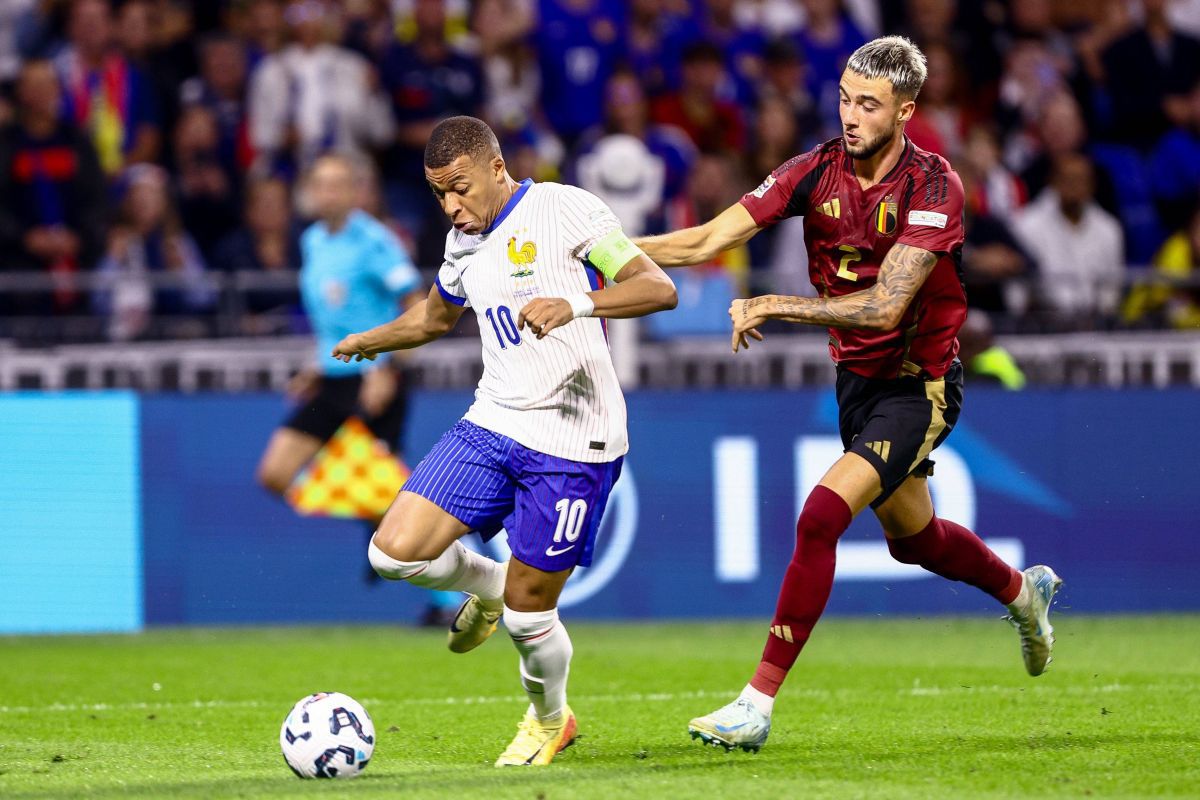 Avocatul lui Kylian Mbappe contraatacă: „Vom depune plângere pentru calomnie. Kylian nu a fost nicio clipă singur la Stockholm! Cum și când ar fi făcut violul?”